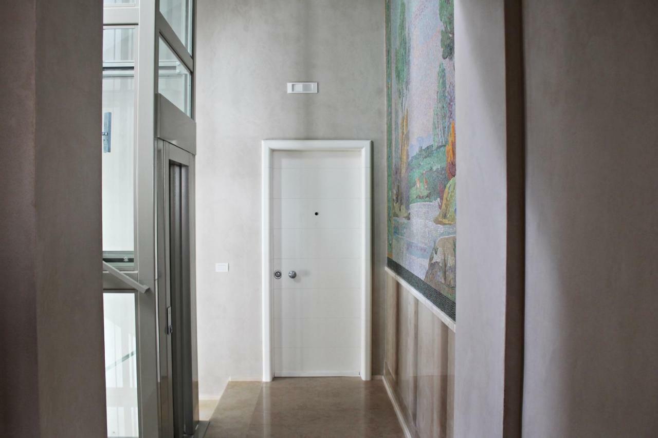 B&B Fabricanovantacinqueトラーニ エクステリア 写真